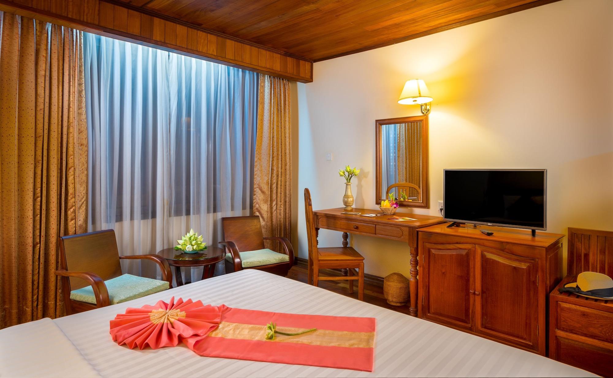 Ta Prohm Hotel & Spa Siem Reap Exterior photo